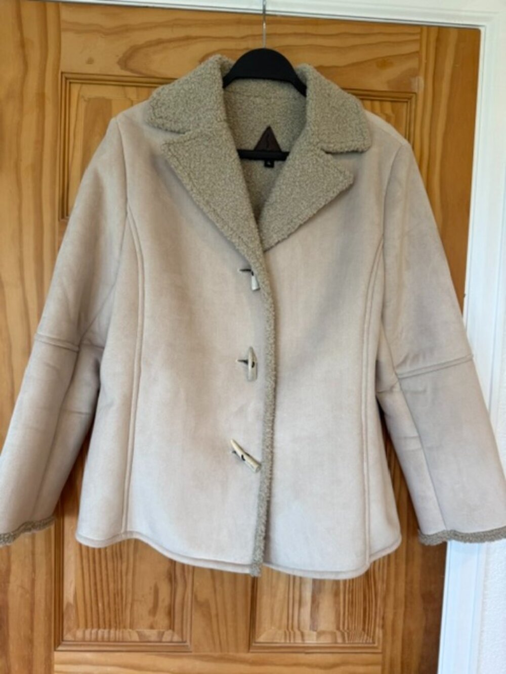 Fjall faux shearling toggle coat